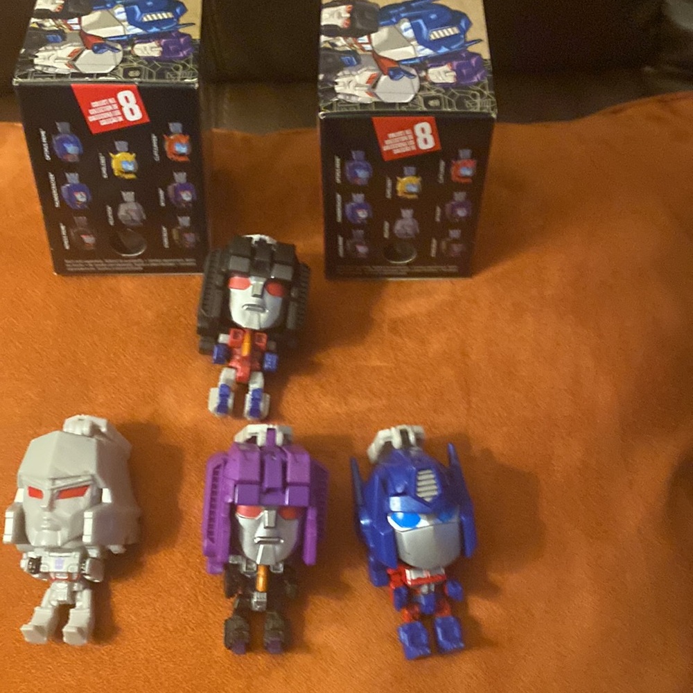 Five transformer - Picture 2 of 3
